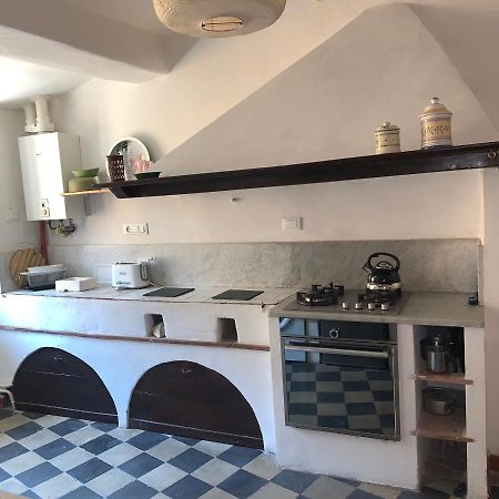 Matteotti 45 Apartment Sarzana Bagian luar foto