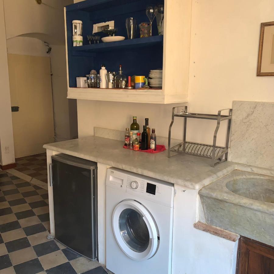 Matteotti 45 Apartment Sarzana Bagian luar foto